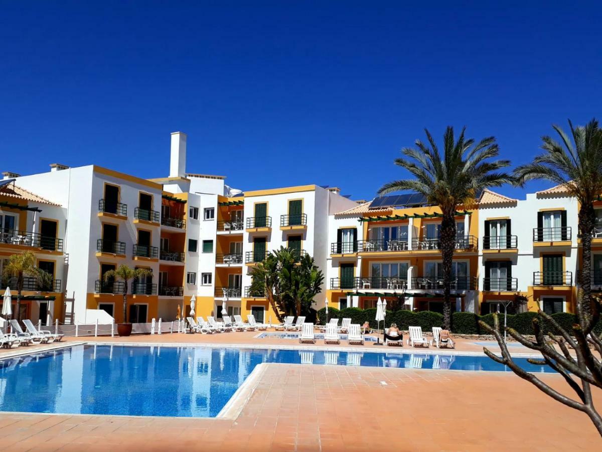 Aparte Wohnung Mit Sudterrasse Am Park Tavira Luaran gambar